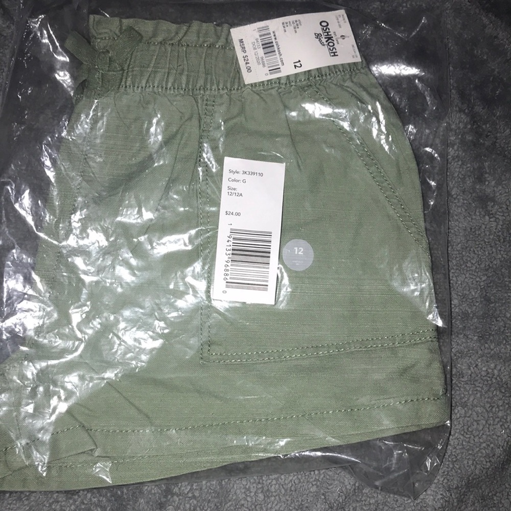 Oshkosh b’gosh girls green shorts size 12
